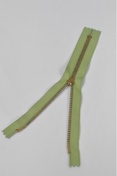 ZIP041  4號拉鏈  密尾拉鏈  金屬拉鏈 拉鏈  不設單獨拉鍊訂購 細節-2